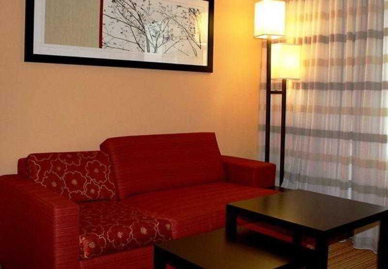 Courtyard By Marriott Hagerstown Hotel Phòng bức ảnh
