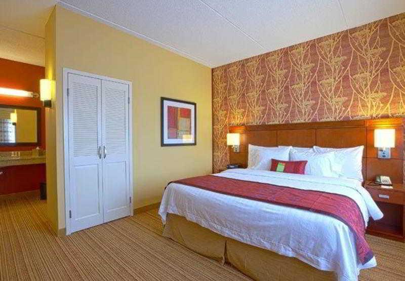 Courtyard By Marriott Hagerstown Hotel Phòng bức ảnh